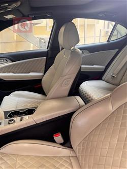 جنسس G70